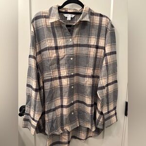 Old Navy Plaid Flannel Boyfriend Shirt